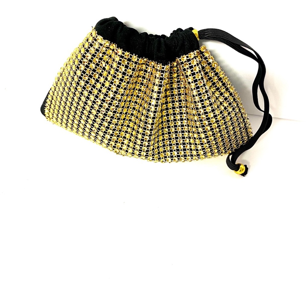 Bella cartel carry on mask pouch in Black ice